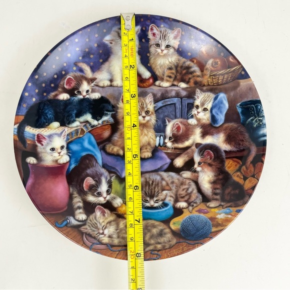 Vintage “Frisky Business” Litter Rascals Collectors Plate - Picture 5 of 7